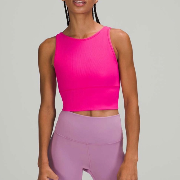 Sonic pink power pivot tank - Picture 2 of 3